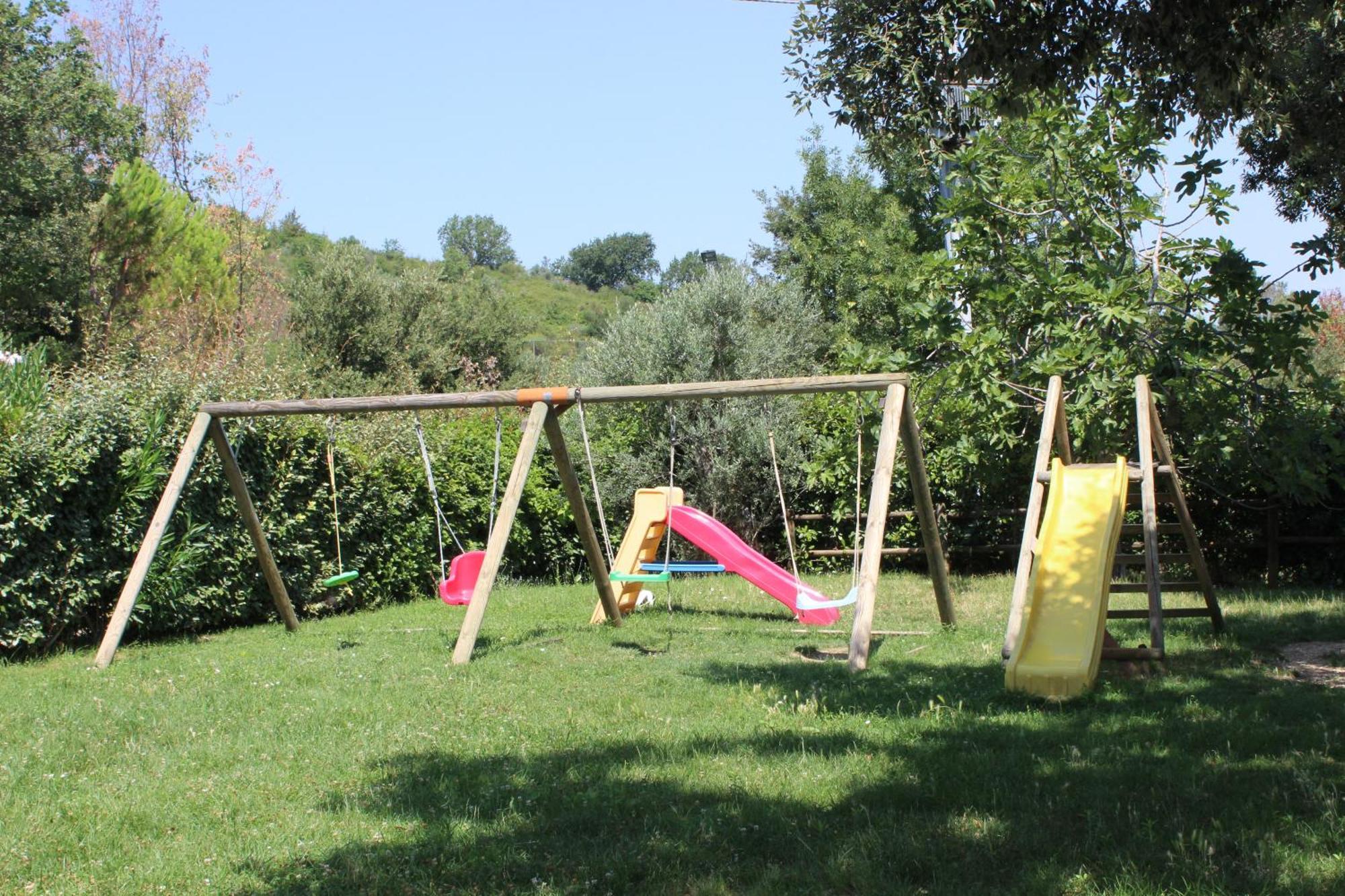 Società Agricola F.lli Angelucci Cannara Exterior foto